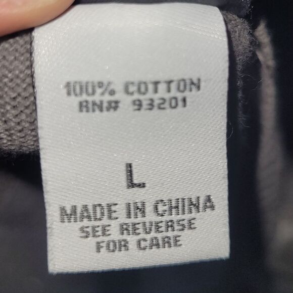 Black and White Geometric Houndstooth Design Sweater - Picture 4 of 4